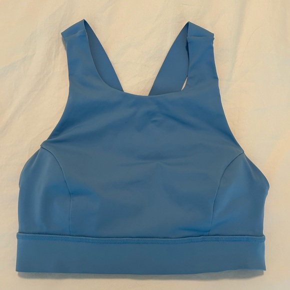 Light blue lulu sports bra size 4 - Picture 2 of 2